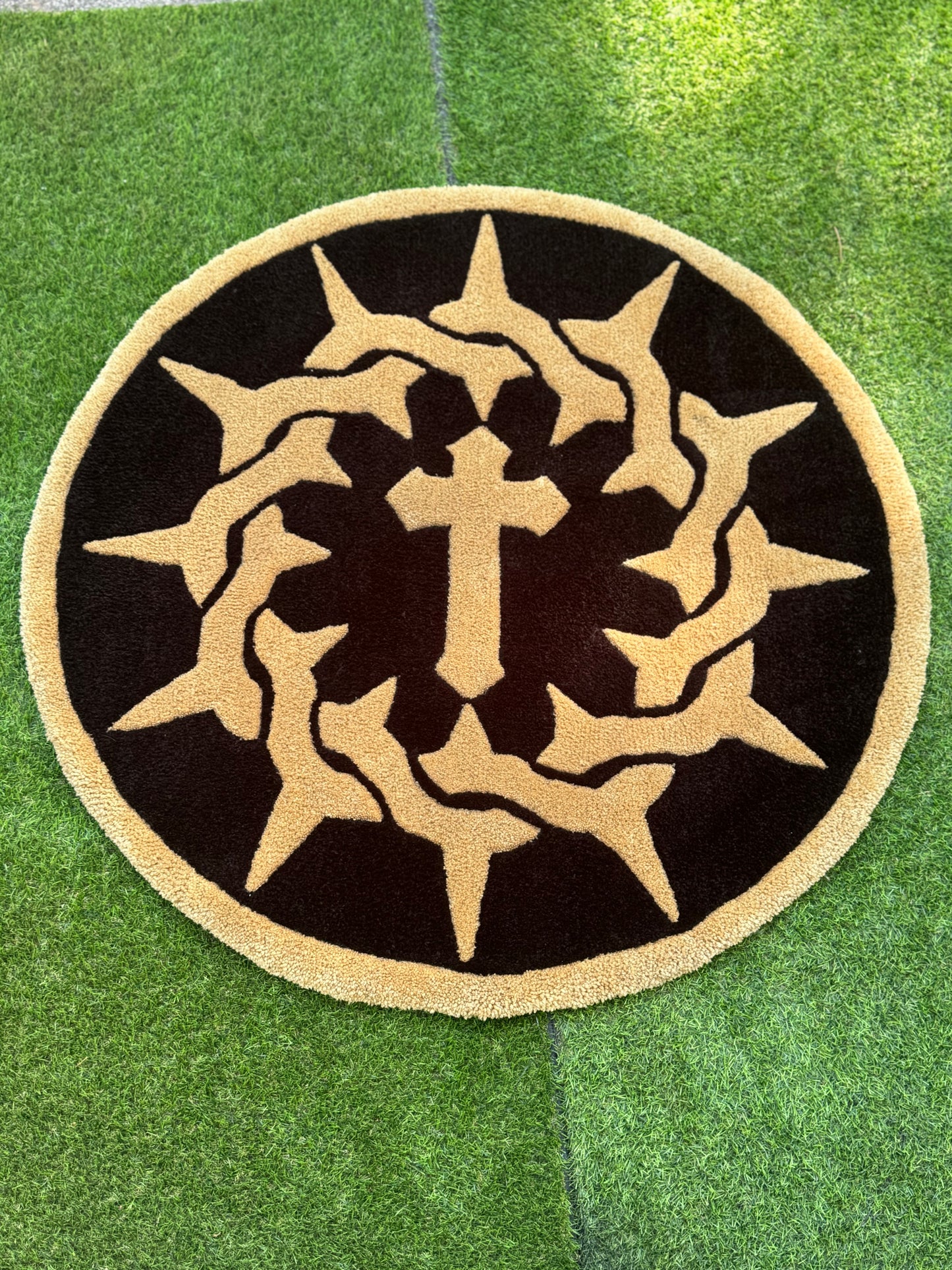 Crown Of Thorns Rug